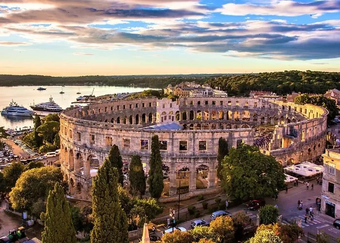 Petra Apartamento Pula