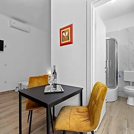 Apartment Petra *